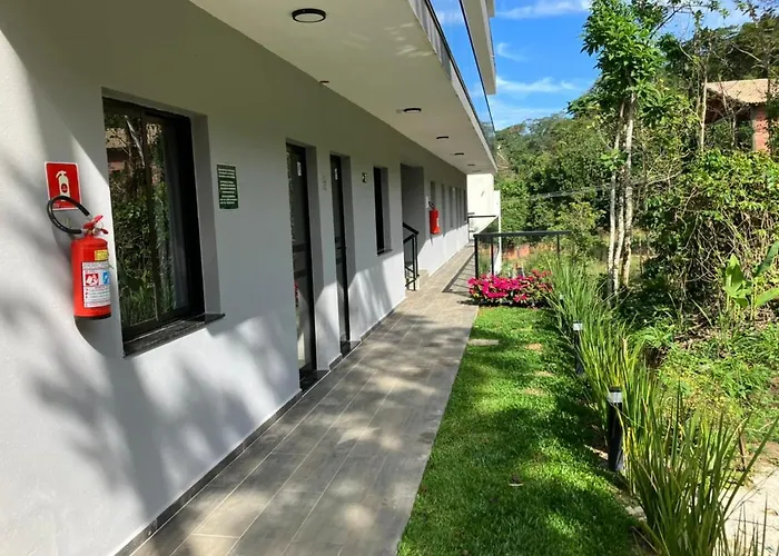Refúgio Praia Lagoinha Ubatuba-SP Condomínio Samola apto 05, Brasil