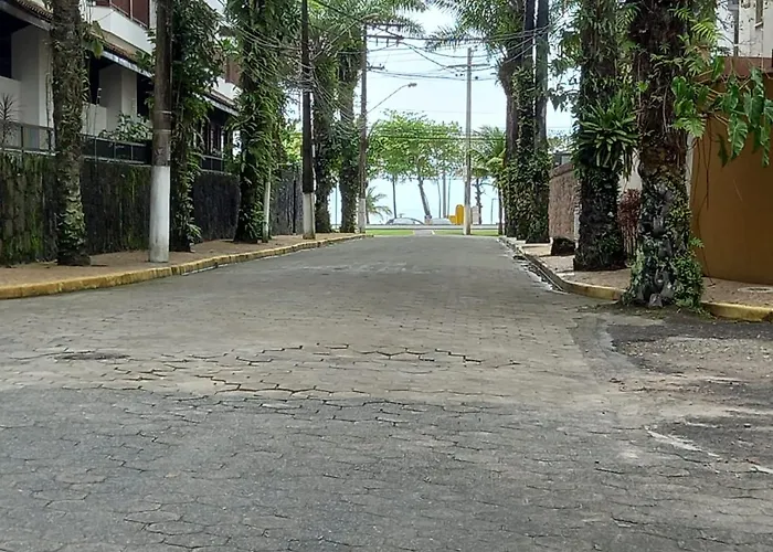 Apartamento A 100 M Da Praia Grande Ubatuba, Brasil