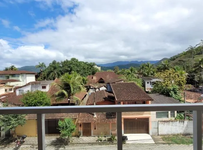 Ubatuba - Apartamento no Centro da Cidade próximo a restaurantes e às grande, centro, Itaguá, etc., Brasil