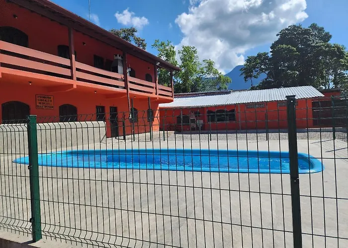 Maranduba Apartamento Marbela 2 — 2 Quartos, Piscina, 2 Quadras Do Mar Ubatuba, Brasil