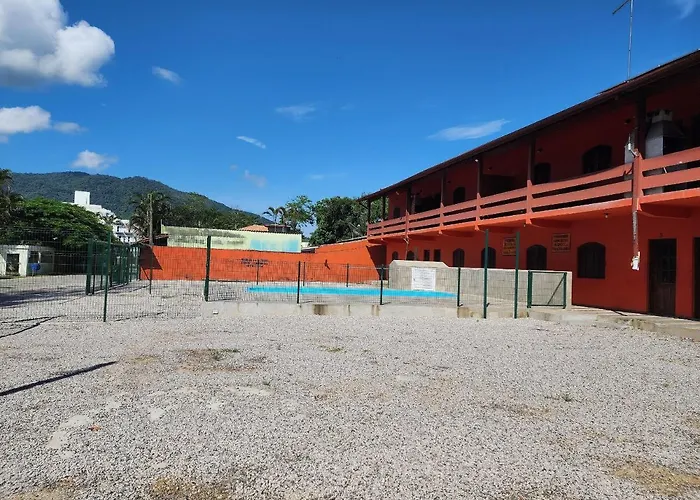 Maranduba Apartamento Marbela 3 — 2 Quartos, Piscina, 2 Quadras Do Mar Ubatuba, Brasil