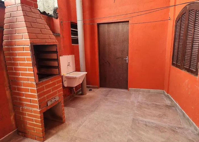 Maranduba Chale Marbela 9 — 1 Quarto, Piscina, 2 Quadras Do Mar Ubatuba, Brasil