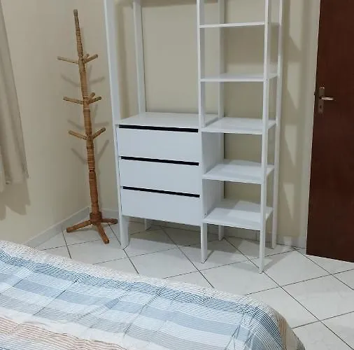 Apartamento Ubatuba 12F, Brasil