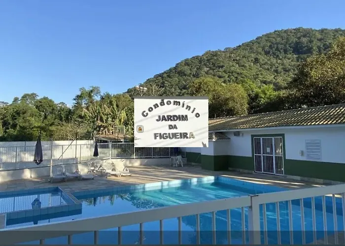 Lindo Apartamento Com Conforto E Tranquilidade! Ubatuba, Brasil