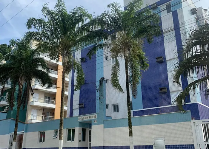 Apartamento Em Ubatuba - Praia Grande, Brasil