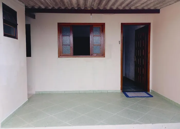 Casa Pe Na Areia Vila Ubatuba, Brasil