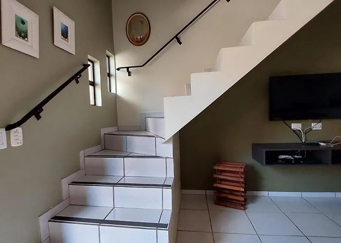 Excelente Apartamento - 2 Suítes com Ar Condicionado em Maranduba Ubatuba, Brasil