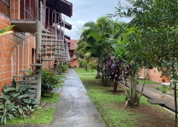 Apartamento Com Piscina - Ubatuba, Brasil
