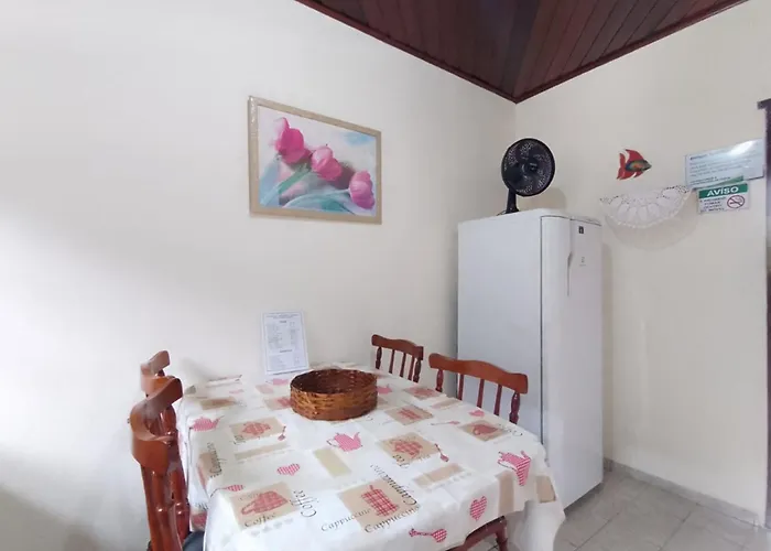 Praialar Apartamentos Ubatuba, Brasil