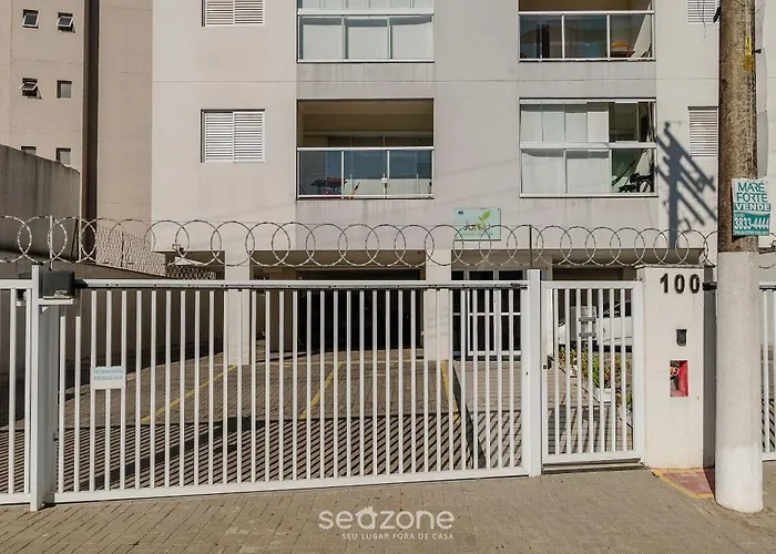 RJI - Apartamentos próximos da praia de Itaguá Ubatuba, Brasil