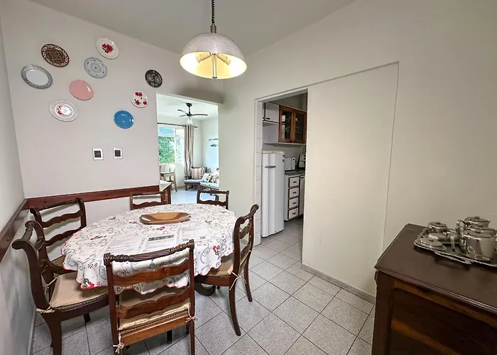 Apartamento Com Vista Pro Mar No Centro De Ubatuba - 2 Quartos, Cozinha Completa E 01 Vaga De Garagem, Brasil