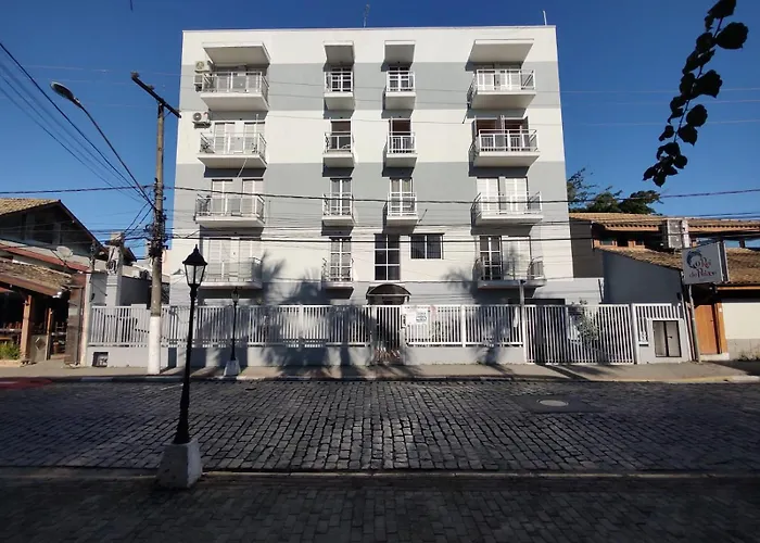 Agito E Sossego Na Rua Mais Charmosa De Ubatuba Pelo Google, Brasil