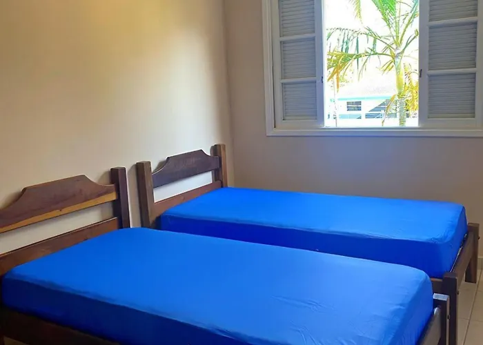 Lindo Apartamento Praia Grande Tenório pé na areia com ar Ubatuba, Brasil