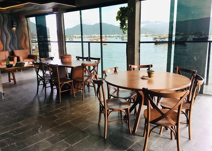 1819 Marine Hotel Ubatuba, Brasil