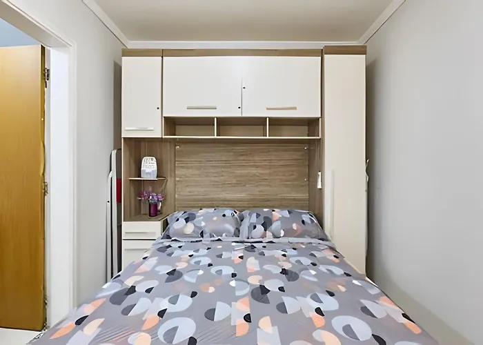NOSSO REFÚGIO no Itaguá com piscina/wiffi/garagem Apartamento Ubatuba, Brasil