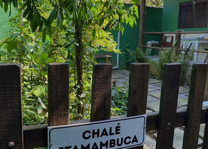 Chalé Suítes Casa na Praia de Itamambuca Ubatuba, Brasil