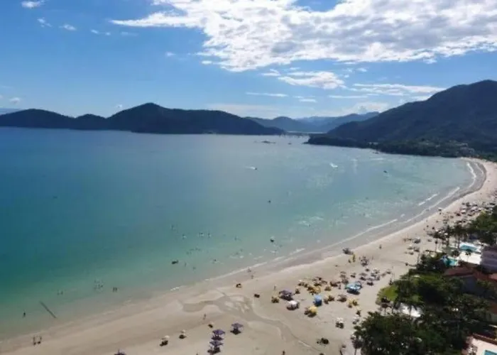 Maravilhoso Apartamento Pe Na Areia Ubatuba, Brasil