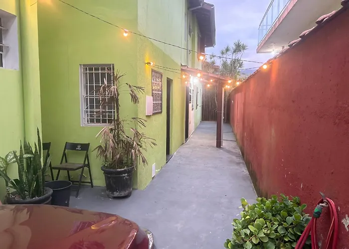 Chale Frente Mar - 50 Metros Da Praia Da Maranduba - Com Vista Para Montanhas Ubatuba, Brasil