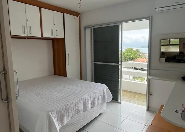 Apartamento Na Praia Das Toninhas Ubatuba, Brasil
