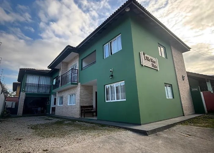 Vila Weiss Flats Ubatuba, Brasil