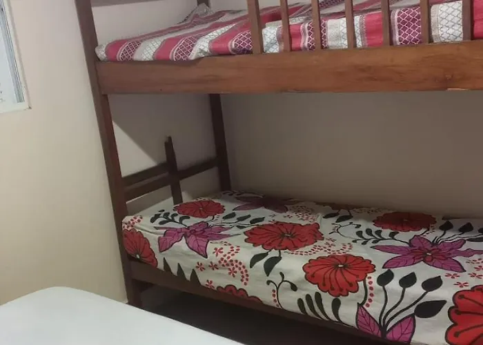 Casa Condomínio para até 8 pessoas 300m da praia Ubatuba, Brasil