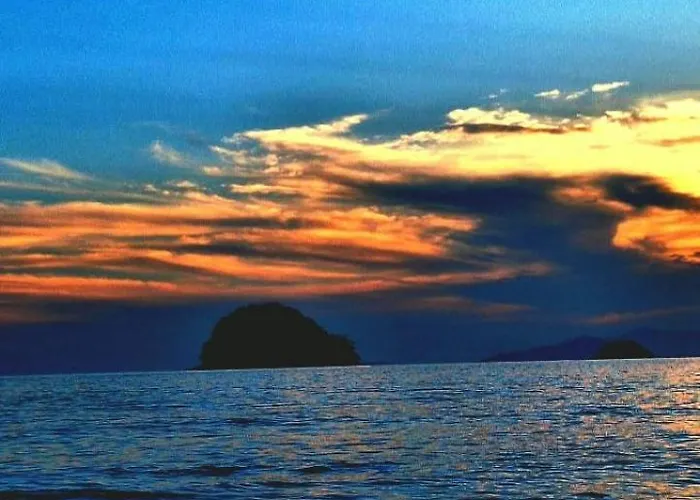 Chale Recanto Monte Fuji Ubatuba, Brasil