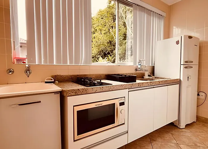 Studio pé na areia Ubatuba Pereque - Açu, Brasil