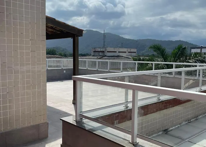 Cobertura Duplex TOP Churrasqueira Privativa 4 quartos Ubatuba até 11 pessoas Hospedagem Aluguel de temporada pousada hotel Praia Grande Itaguá, Brasil
