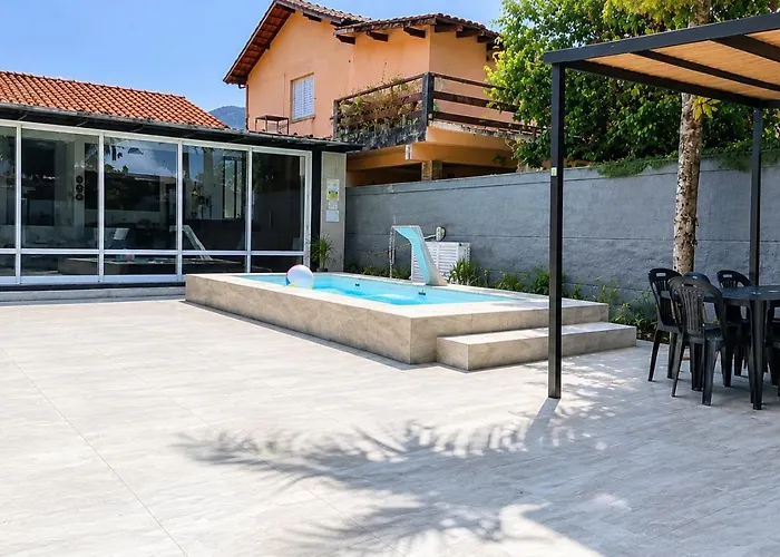 Casa No Litoral , Com Piscina Privativa Em Ubatuba Vila, Brasil