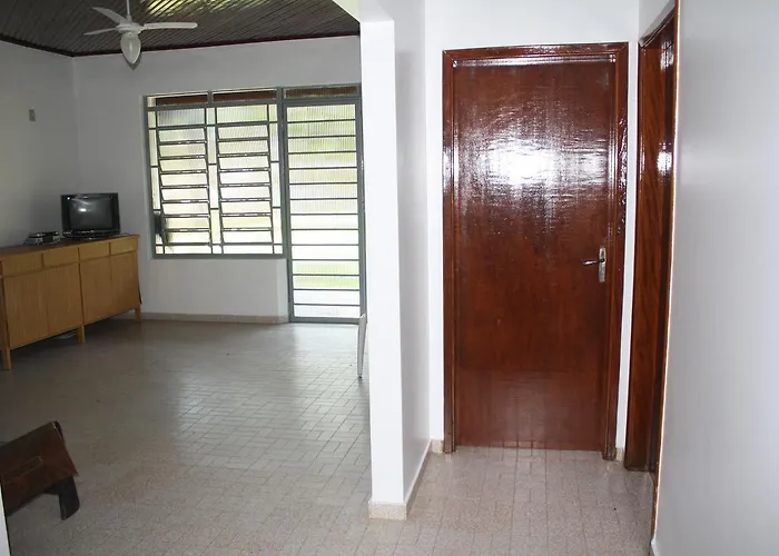Casa Maranduba — 3 Quartos, 16 Pessoas, 1 Quadra Do Mar Ubatuba, Brasil