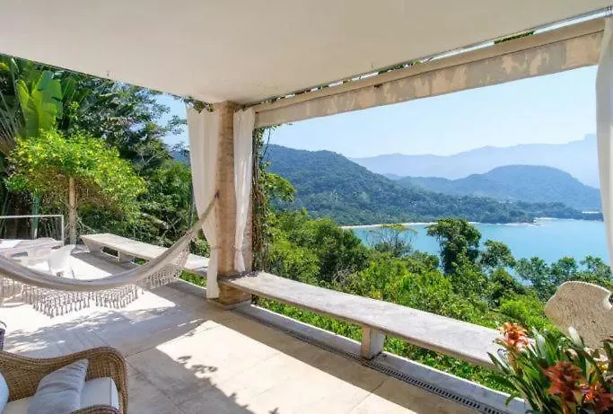 Paraiso Romântico Inesquecível Praia Vermelha do Sul Ubatuba, Brasil